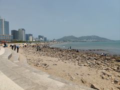 -青岛石老人海水浴场