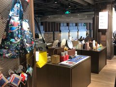 -光海书局(南京东路第一百货店)