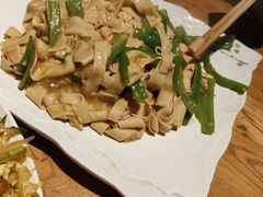 -小俩口烧烤东北菜(双井店)