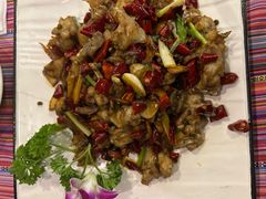 -香巴拉云南餐厅(华莱坞店)