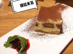 -必胜客(百联又一城店)