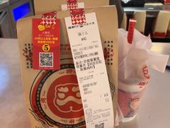 -塔斯汀中国汉堡(徐汇汇京广场店)