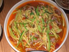 -九锅一堂酸菜鱼(新南凯德直营店)