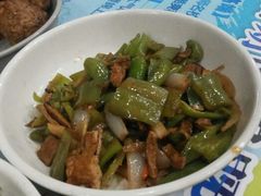 青椒牛肉丝-北大学一食堂