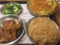 -兴叶蚵仔煎(新光站前店)