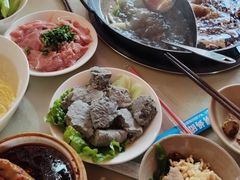 -赵美丽·重庆社区火锅·直营店(火车东站·中豪国际店)