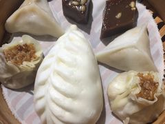 -新梅华·茶点餐厅(欧尚店)