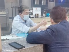 -亨得利钟表商店