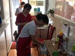 -老字号杨坡红油米线腊汁肉夹馍(东四道巷店)