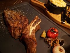 -恰餐厅及酒吧 CHAR Bar & Grill (北京丽都皇冠假日店)