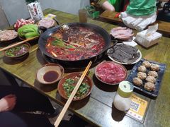 -黄潇洒老火锅(九眼桥宏济巷店)