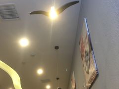 -绿杨馄饨店(湖滨新天地店)