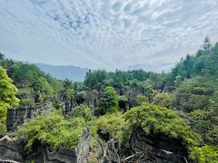 -梭布垭石林景区