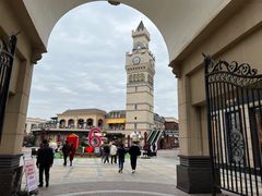 -王府井奥莱临潼小镇(临潼店)