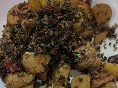 -亮欢寨酸汤鱼(沙冲路店)
