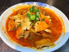 -蓝田九大碗民俗食府(蓝田店)