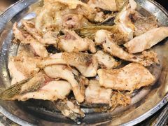 -肖肖酸萝卜鱼火锅(总店)