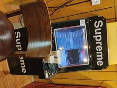 -伯爵·沉浸式超级密室·直营店