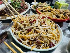 豆芽炒散子-杨记小炒老店