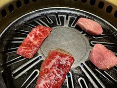 -炼火烤肉店