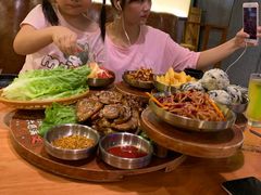 -肥肥虾庄·金牌油焖大虾(杨园滨江时代walk店)