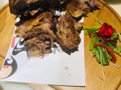 特色酱骨头-红蜡烛•瓦罐粥家常菜•夜宵(中山路店)