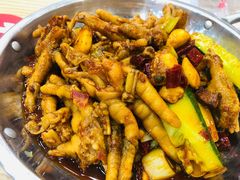 -江城燕子大排档(江汉路步行街店)