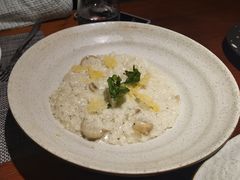 -MONICH牛排融合餐厅(和义大道购物中心店)