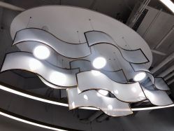 -MYYF SALON烫发染发