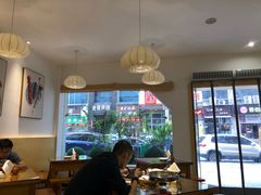 -邻家小馆(银都店)