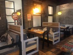 -苹果树下艺术餐厅(宋庄店)
