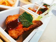 -穹六人间 people 6(岳阳路店)