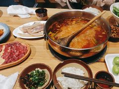 -黔诚多彩火锅(甲秀楼店)