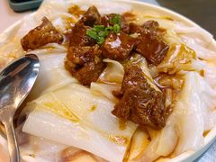牛腩捞陈村粉-味妙顺德厨房(绿地缤纷城店)