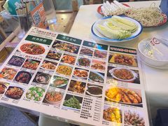-霄汉牛三鲜湖北砂锅菜(万松园2店)