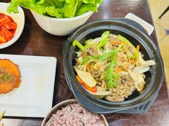 烤牛肉定食-釜山豚骨汤饭(芝罘万达广场店)