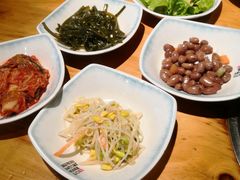 -唯成•韩国炭火烤肉 유성고기