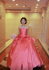 -南京宝娜嫁衣婚纱礼服馆(中央路店)