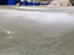 -乔波室内滑雪场