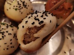 生煎馒头-三两春(浦三路店)