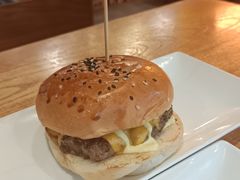 -HUZI虎滋精酿餐吧(京西大悦城店)