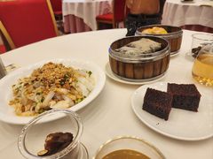 -凤凰楼酒家·粤宴点心(华强北店)