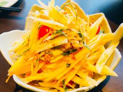 -大头虾越式风味餐厅(光明广场店)