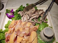 -尚尚仙·酸汤猪手·猪肚鸡火锅(华联万柳购物中心店)