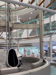 -MINI MARS 移动的空间站乐园·餐饮·派对(浦东金桥店)