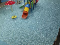 -兴芮温泉度假区