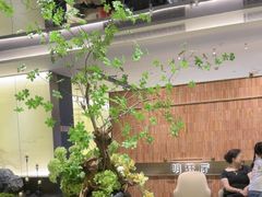 -百联临沂购物中心(临沂路店)