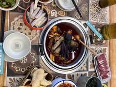 -顶上头·螺蛳火锅(五一新村店)