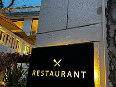 -Mark&Mars Restaurant