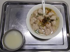 小碗馄饨-金陵老丁家馄饨(新街口店)